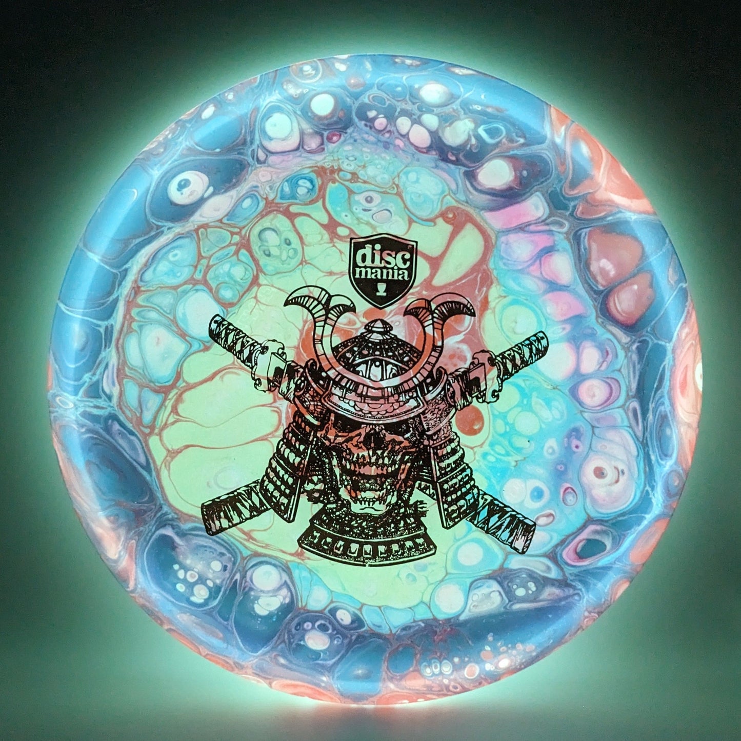 Dolfin Dyed Discmania Active Premium Glow Sensei